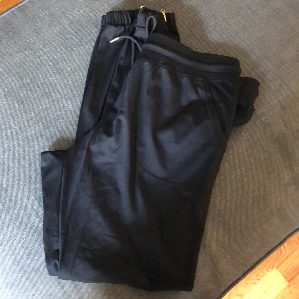 Zyia Black Peak Joggers